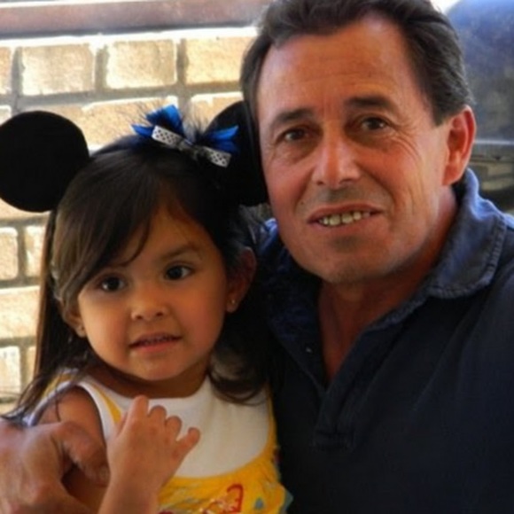 Meet your Posher, Julio - Picture 1 of 1